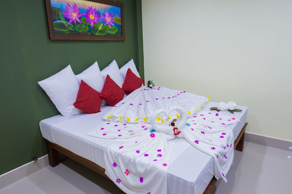 Sri Siam Resort Kanchanaburi Exterior foto